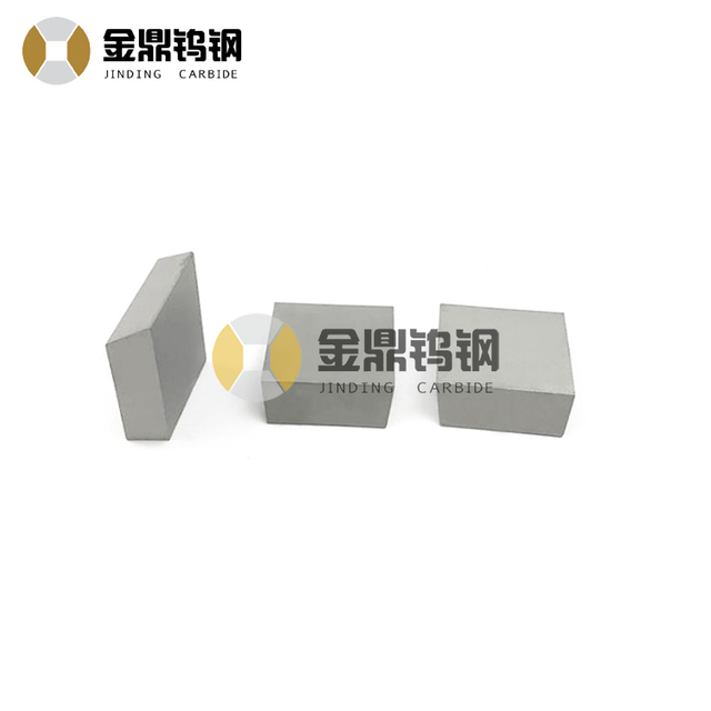 Tungsten carbide alloy wear tips for button production
